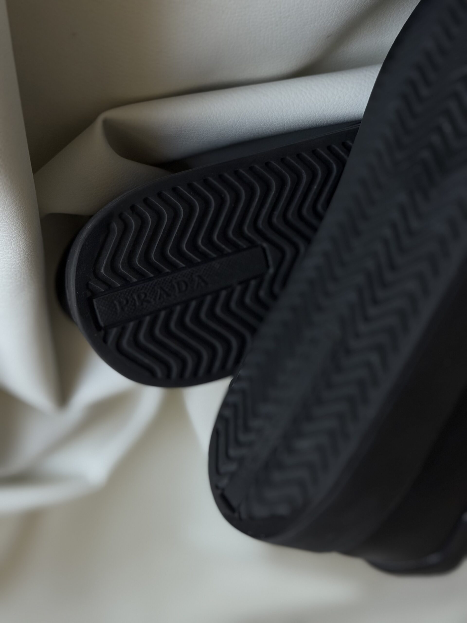 Sneakers Prada - immagine 8